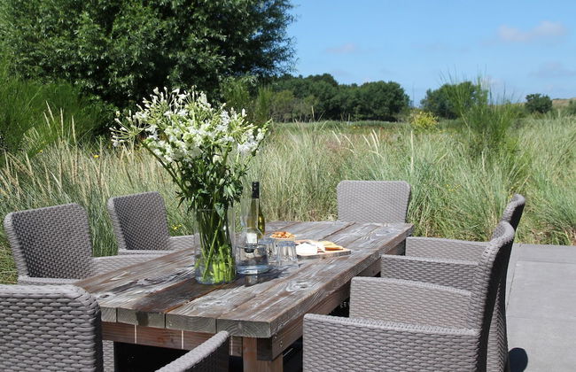 Beautiful Holiday Home Near the sea - Photo 5