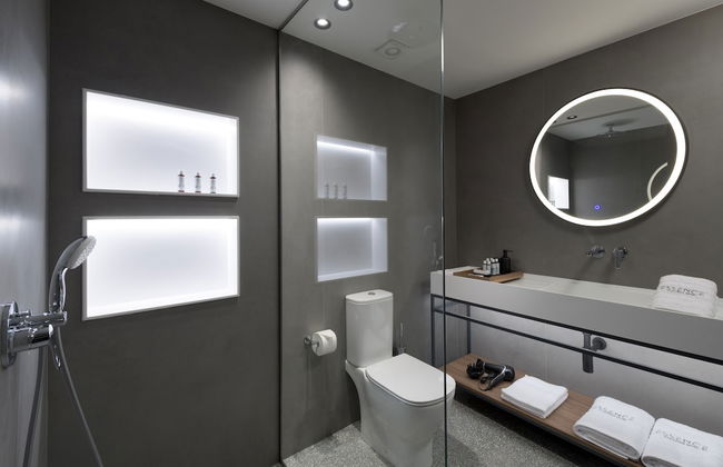 Essence Suites - Photo 46