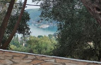 Angelos Studios - Photo 60