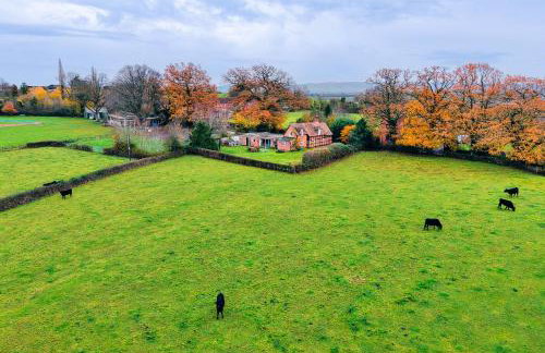 Finest Retreats - Cricketers Cottage - Photo 22