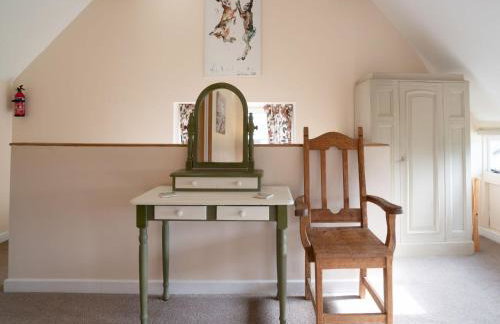 Hare Cottage wonderful views and parking - Pass the Keys - Photo 15