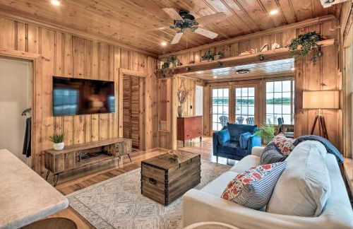 Charming Bristol Cottage with Private Beach! - Foto 5