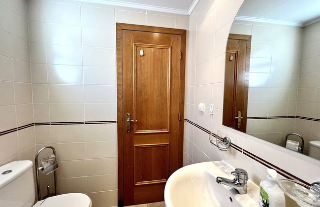 Albufeira Valley 1 With Pool by Homing - Photo 19