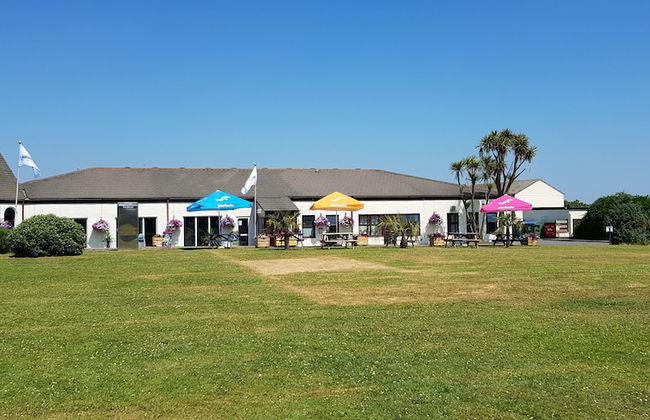 Perran View Holiday Park - Photo 1