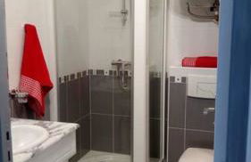 T3 tout confort en front de mer, clim - Photo 8