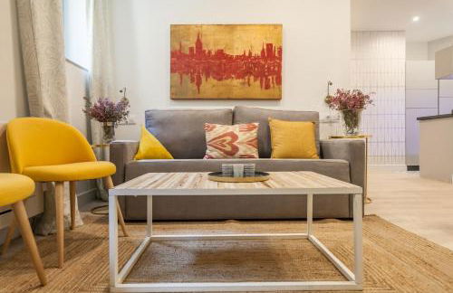 Apartamentos RG Suites Jardines de Murillo - Foto 21