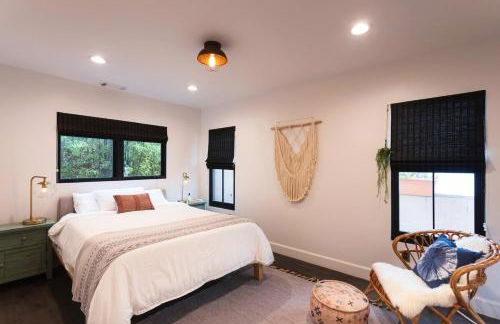 Channel Islands Beach Retreat - Photo 12