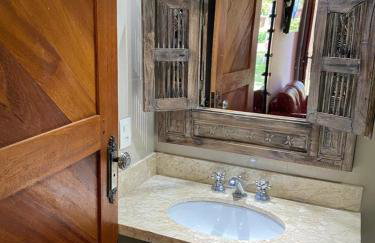 Casa 10 suítes, até 64 pessoas, Praia Ferradura - Foto 52