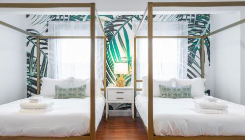 Cherry Suites 2BR Apt w W D Arcade Machine - Foto 2