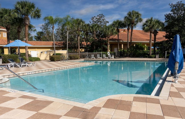 Townhome Jacuzzi Grill 10 min Disney - Foto 36