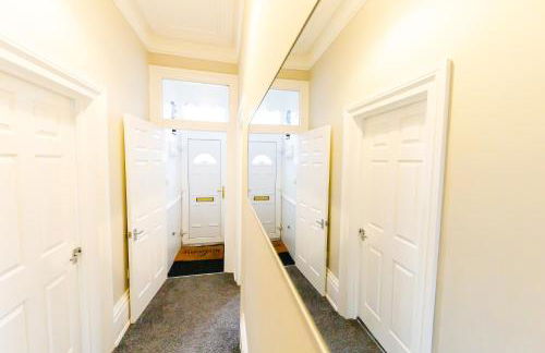 3Bed Cottage - WiFi & Parking - Perfect for Contractors - Foto 17