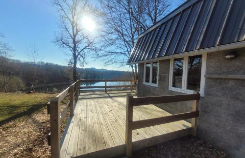 Petite maison vue sur Lac de la Triouzoune Neuvic - Foto 3