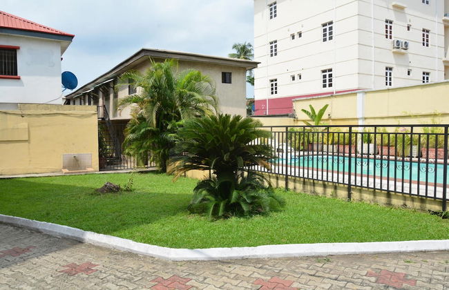 Flat A and B by Aishar Court - Foto 1