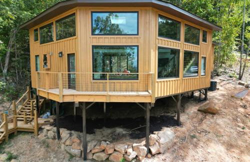 The Mighty Sycamore Treehouse at Treetop Escapes - Foto 60