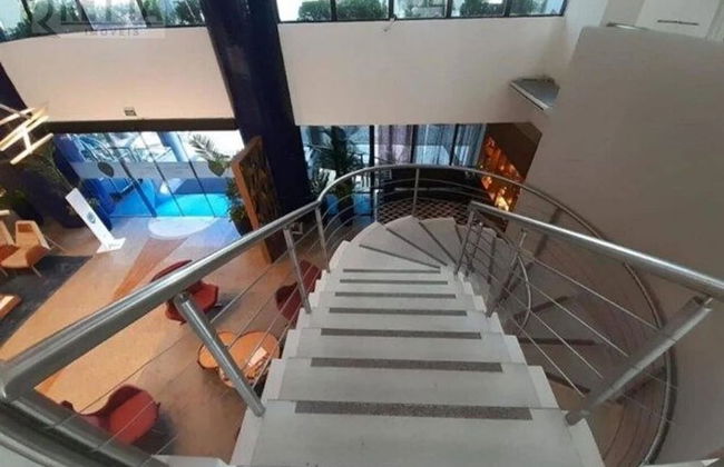 Completo em Hotel Localização Perfeita - Photo 47