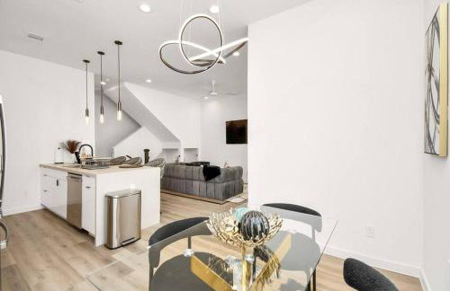 Chateau de Amour- Exquisite Townhouse - Medical Center, Downtown HTX - Foto 6