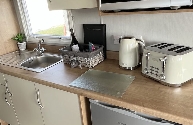 Charming 2-bed Cottage in Morecambe - Foto 6