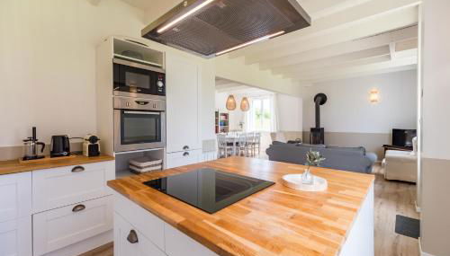 Un Air de Famille - proche de la plage - Foto 2, stove