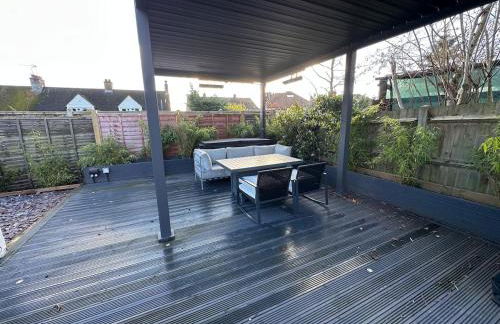 Luxury 3 bed cottage with Sauna, Chobham, sleeps 6 - Foto 27