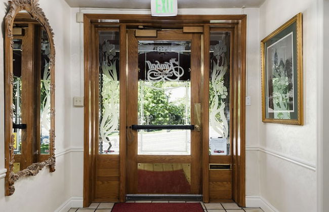 The Kimball at Temple Square - Photo 3