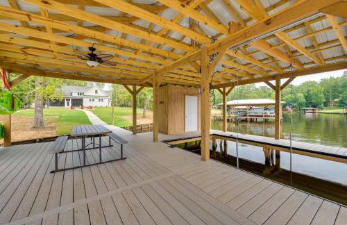 Spacious Lake Sinclair Vacation Rental with Dock! - Foto 39
