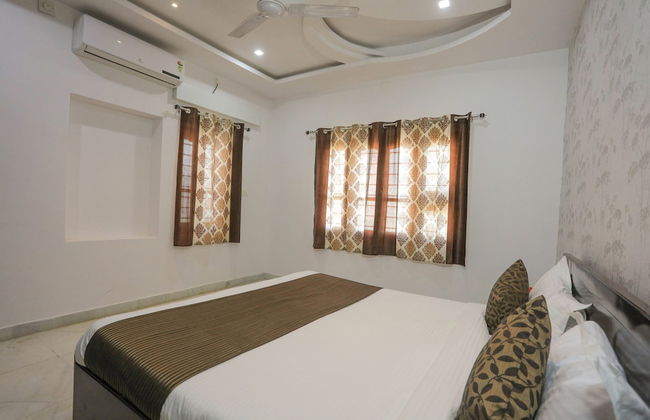 OYO 10287 Home 3BHK Villa near Lake City Mall - Foto 3