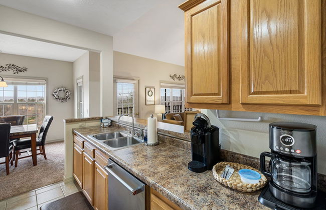 The Gathering Place - Minutes to 61-acre Theme Park - Photo 9