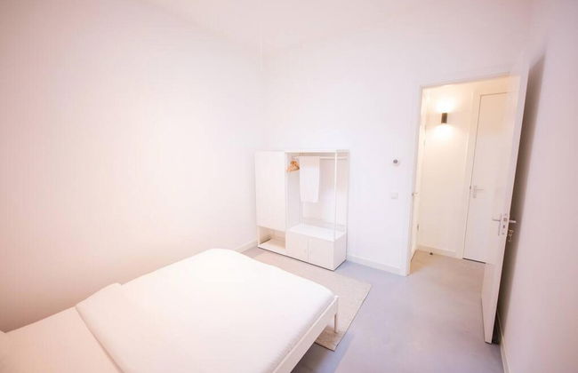 Alphabet 2 BR Serviced Apartments -lh- - Photo 5