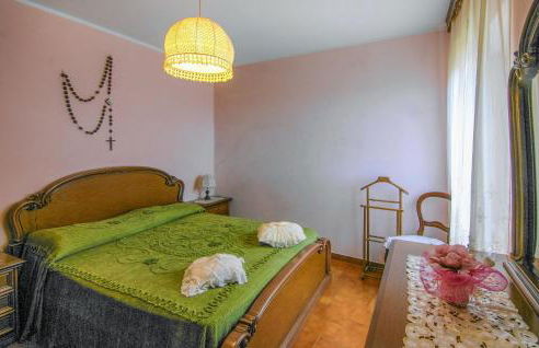 Nice Home In Azzano With Wifi - Foto 5