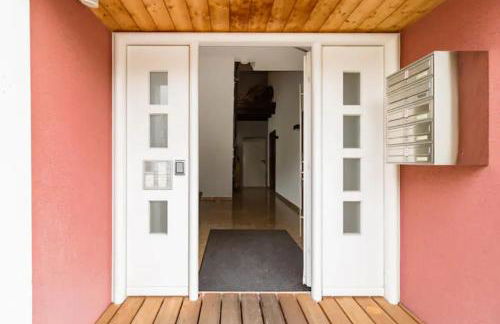 Modernes Doppelzimmer mit Bad & AC in Kehl Goldscheuer - 1A Guesthouse - Foto 11