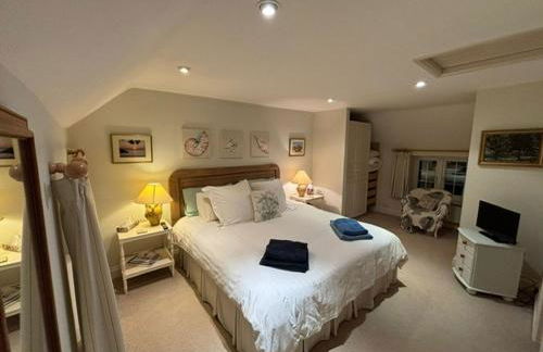 Spacious 4 bed family home near coast - Foto 30