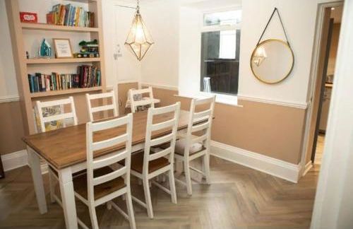 The House of Gnarrr - Photo 9