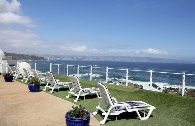 MR Mar Suites - Photo 55