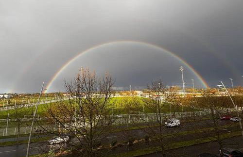 Andromède Chic T2 - Parking - Proche Airbus et aéroport - Foto 15
