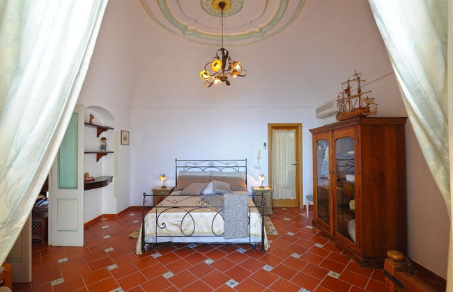 Casa Elena - In the Center of Praiano Parking Panoramic Hot tub - Photo 22