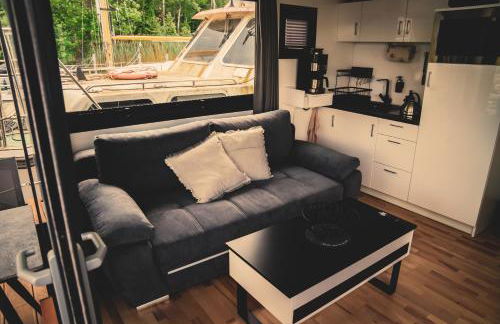 TraumZeitBoot Heidi - exklusiver Festlieger in perfekter Lage am Scharmützelsee Bad Saarow - Foto 5