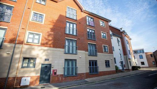 Modern 2-Bed Apartment in Central Portsmouth - Foto 3