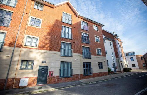 Modern 2-Bed Apartment in Central Portsmouth - Foto 3