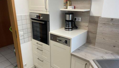 Sonnige Südwohnung mit Terrasse, Badesee - Foto 2