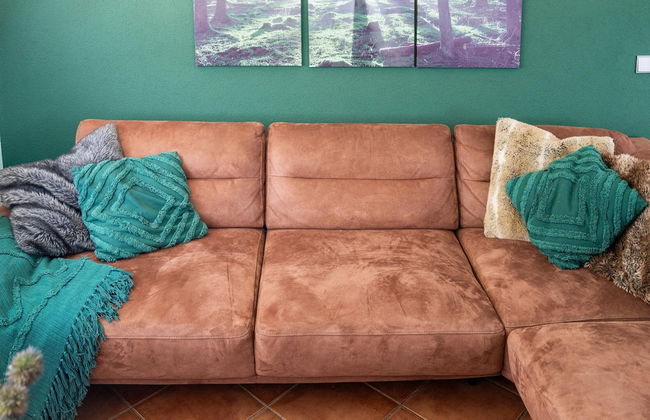 Dog-friendly Stay w/ Spa - Photo 12