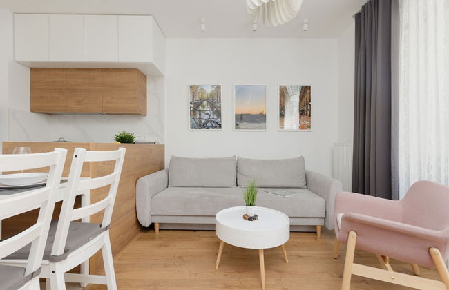 Żoliborz Artystyczny Warsaw by Renters - Foto 1