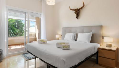 ViVi Homes - Toscana Luxury, Views, Pool & Terrace - Photo 4