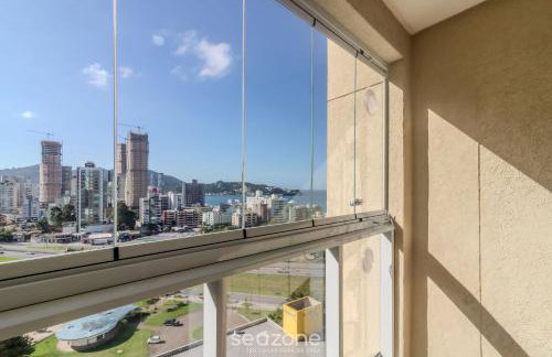 Apto 2Q c/ Churrasq. e vista 550m da Praia OMC1303 - Photo 1