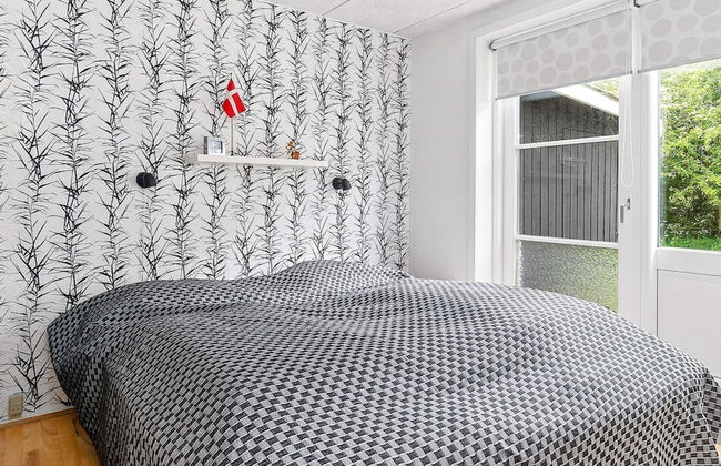 8 Person Holiday Home in Skals - Foto 17