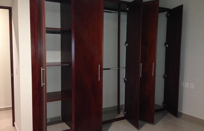 Alcantara Apt, Ground Floor, Great for Digital, 2 Blocks Walk to Beach - Foto 5