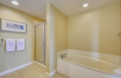 Splash Beach Resort #1601-W by Book That Condo - Foto 28