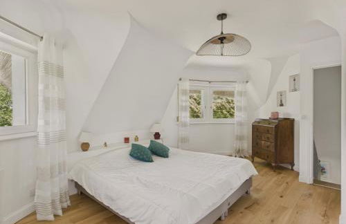 Piscine chauffée, Grand jardin, maison pour 8 - Foto 16