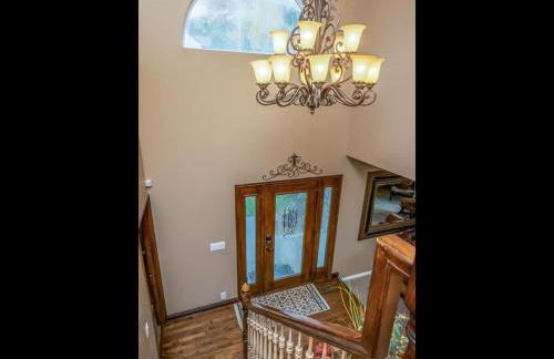 Wasatch Retreat in Draper with Mtn Views Theater and Hot Tub - Foto 18