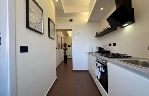 Modern Apartment - 5 Min to Beach & Port - Photo 9