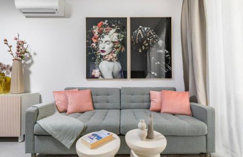 Boutique Soft Tones with Balcony and Secured Garage - Photo 24